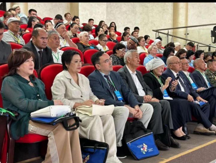 Вчера в историко-культурном комплексе «Көне Тараз» состоялась конференция, посвященная разработке рекомендаций по реализации второго этапа Концепции развития гражданского общества.