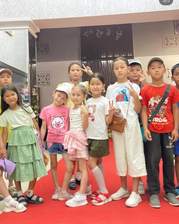 8 день в лагере. Сегодня в нашем пришкольном лагере прошёл День кино — один из самых любимых и ожидаемых дней!